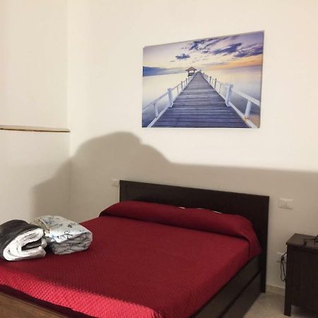 Aloha House Hotel Formia Exterior foto