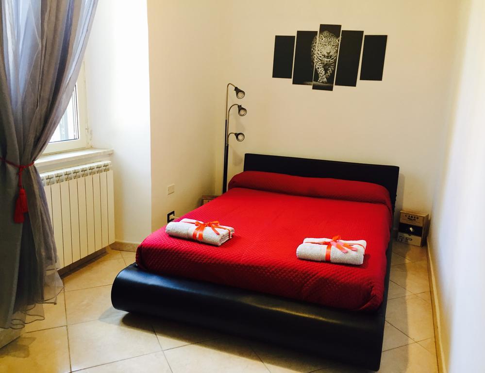 Aloha House Hotel Formia Exterior foto