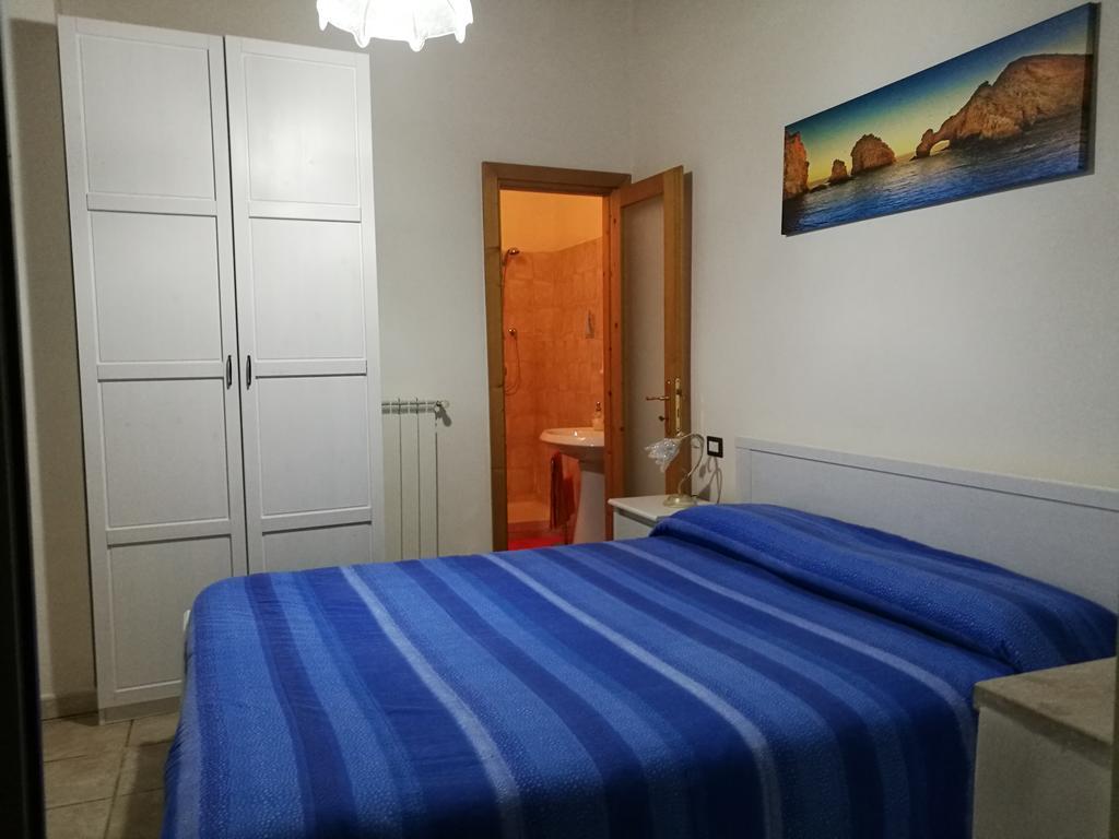 Aloha House Hotel Formia Exterior foto