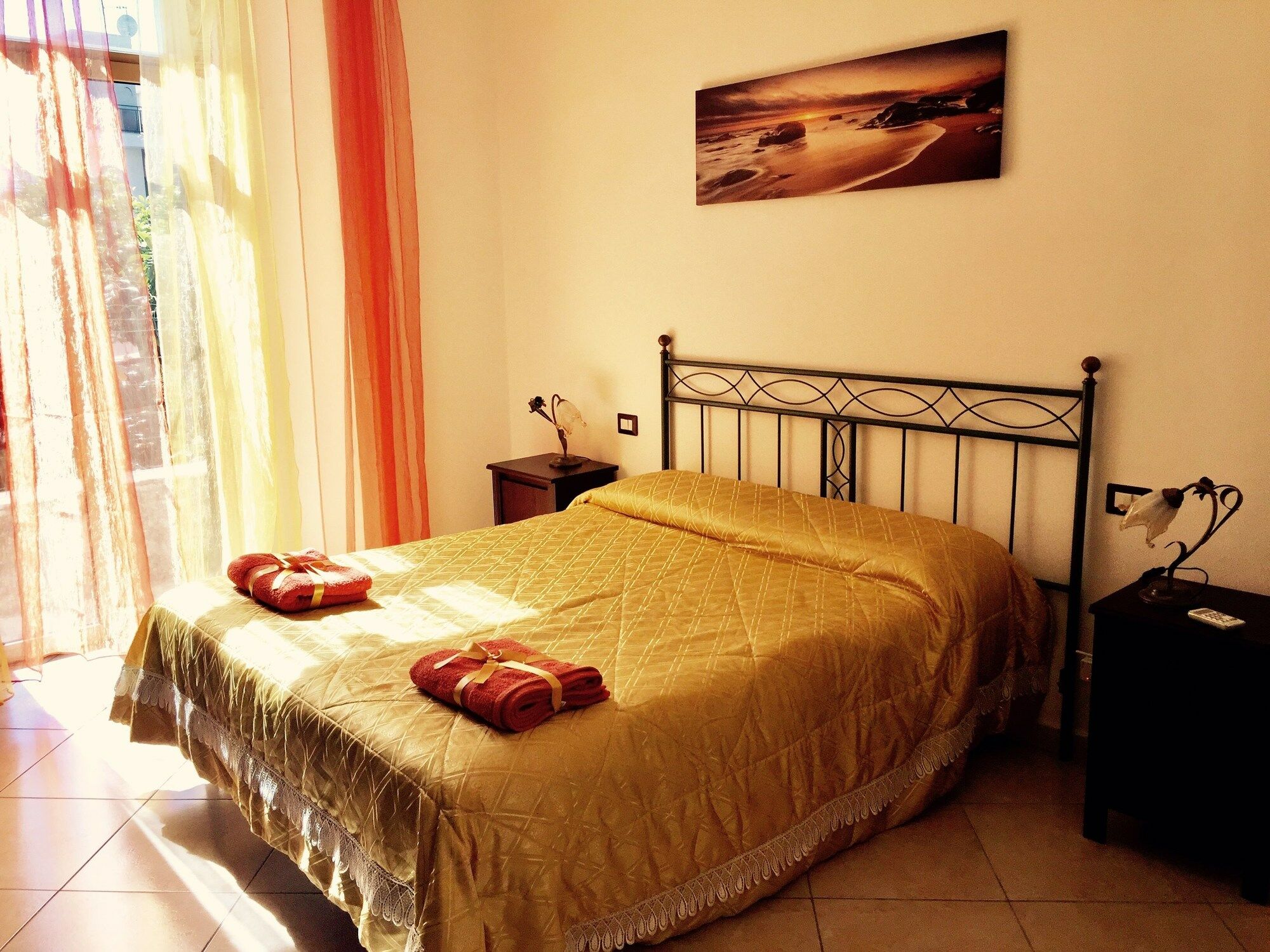 Aloha House Hotel Formia Exterior foto
