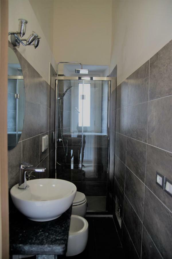 Aloha House Hotel Formia Exterior foto
